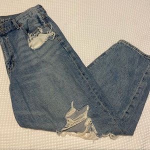 American Eagle - Size 14 short - Relaxed mom jean